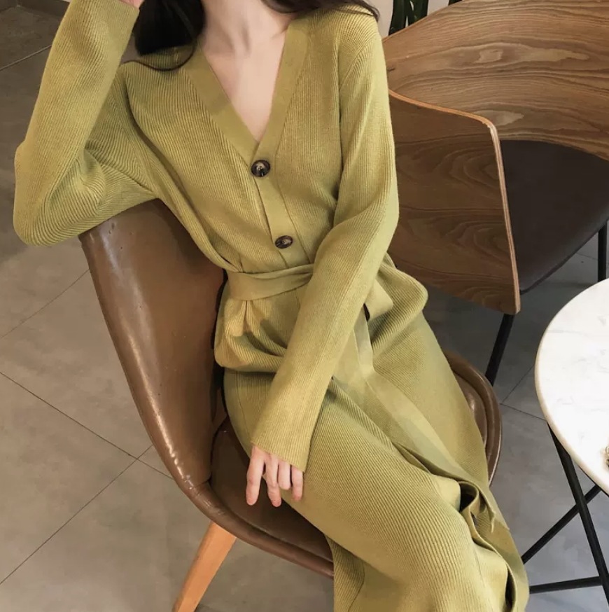 ワンピース デート ニットソー ミモレ ミモレ丈 袖あり 長袖 Vネック かわいい 大人可愛い きれいめ シンプル カジュアル 大人 上品 おしゃれ お洒落 かっこいい レトロ 大人女子 こなれ感 8,914円