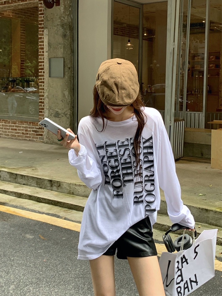 レディース トップス Tシャツ 長袖 袖あり ラウンドネック 襟なし 薄手 大人可愛い シンプル カジュアル おしゃれ アジアン こなれ感 ラフ スポーティー 個性的 無地 ロゴ 春 夏