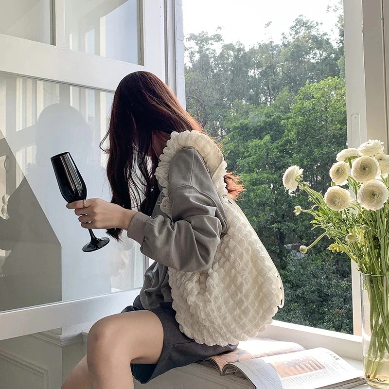 ギャザー ショルダーバッグ カジュアル 雲 大容量トートバッグ エコバッグ 手提げバッグ かたかた掛け