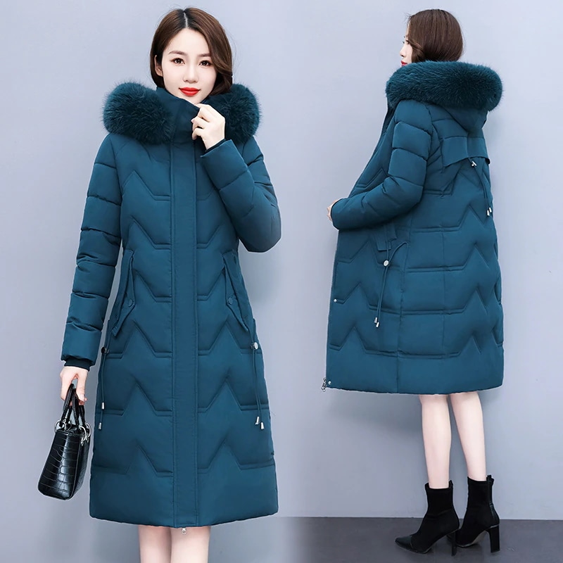 大きいサイズのダウンジャケットの綿のジャケットの女性長い冬の厚くされた膝の綿のジャケット 4,840円