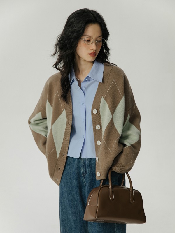 オモントエッグタルトクリスマスセータージャケットレディース秋冬新作2023ゆったりアウターカーディガンニットトップストレンド