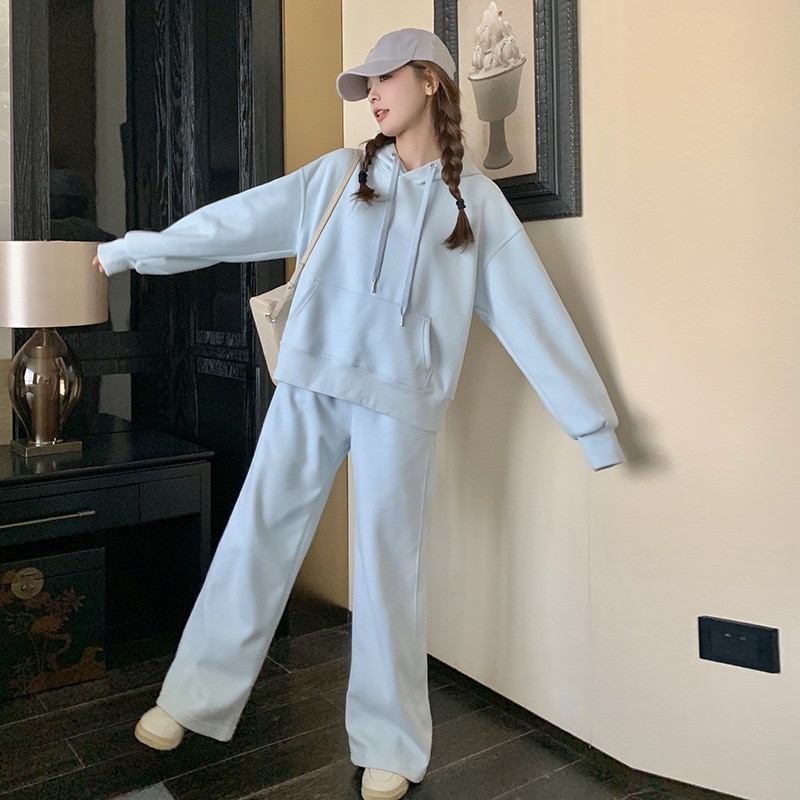 のんびりとした風のスポーツやレジャースーツ2024新しい韓国語バージョンの老化フード付きセーターワイドパンツ2点セット