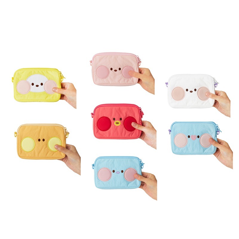 Qoo10] BT21 ポーチ トラベル ポケット 小物入れ ク