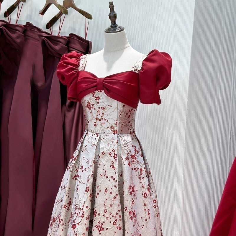 トーストウェア花嫁 2025 新しい結婚式イブニングドレスフランス逃亡王女スタイルの婚約ドレスフレンチサテンドレス