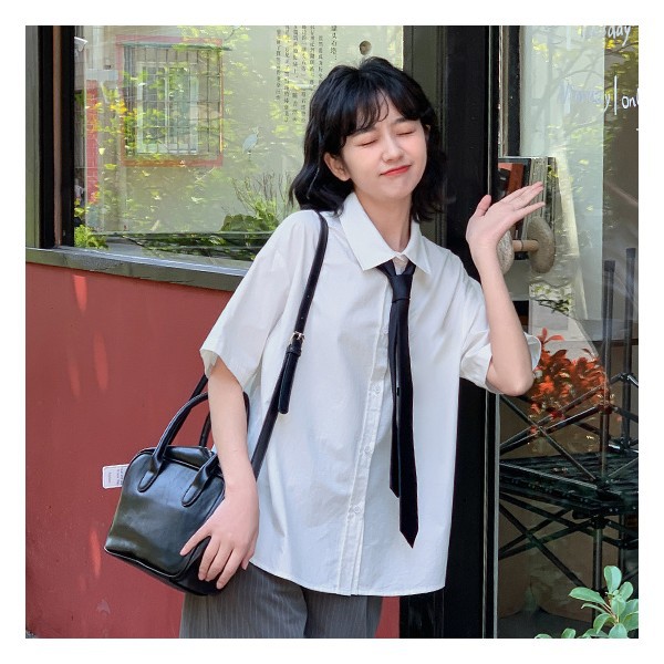 レトロ フレンチ 白 シャツ レディース アウター 半袖 トップス レディース おしゃれ 春夏 薄手 ゆったり シャツ768