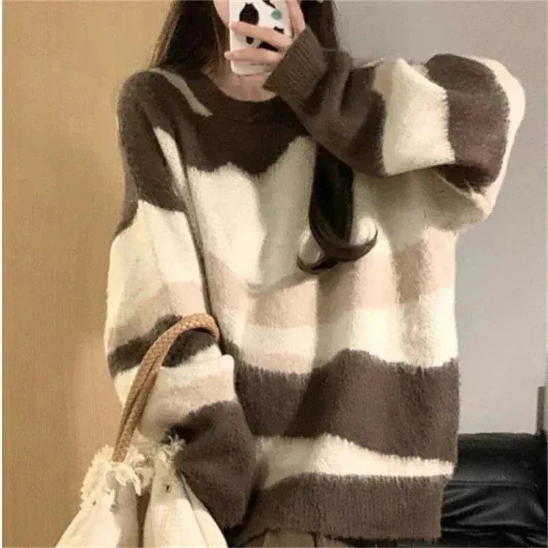2月新タイプ入荷 ニット 大きいサイズミディアム丈けだるいセーター女性新スタイル洋レトロなぶつかり色デザイン感ストライプニット女性 品質良いベストセラー