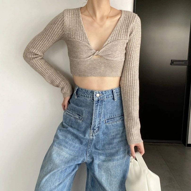 クーポン セクシー ニット レディース 長袖 セーター トップス Vネック ショート丈 タイト リブニット インナー 薄手 キレイめ 無地 カジュアル OL オフィス 通勤 通学 おしゃれ 大人可愛い 8,390円