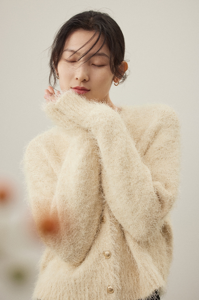 レディース エレガント 秋 冬 女性 ラウンドネック ドロップ ショルダー ニット カーディガン ベージュ S M L トップス 袖あり かわいい 大人可愛い きれいめ シンプル カジュアル 大人 13,986円