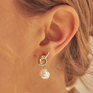 Qoo10 Hei edge chain post ピアス