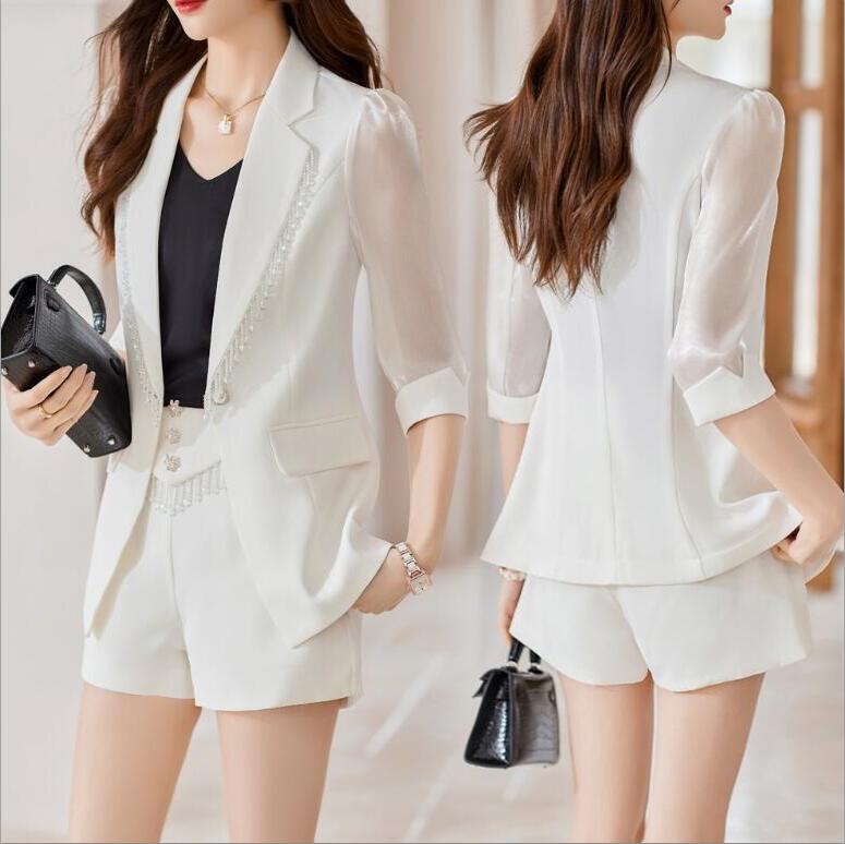 【急速出荷!】大きいサイズ スーツ レディース パンツスーツ セットアップ 洗える 五分袖 テーラードジャケット+ショートパンツ 上下セット 薄手 カジュアルスーツ サマースーツ ビジネススーツ 細身