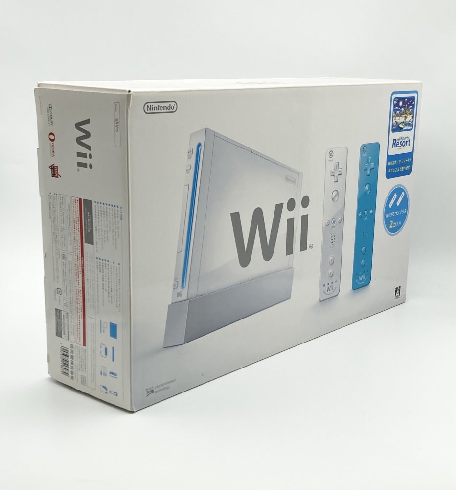 中古 Wii本体 (シロ) Wiiリモコンプラス2個Wiiスポーツリゾート同梱