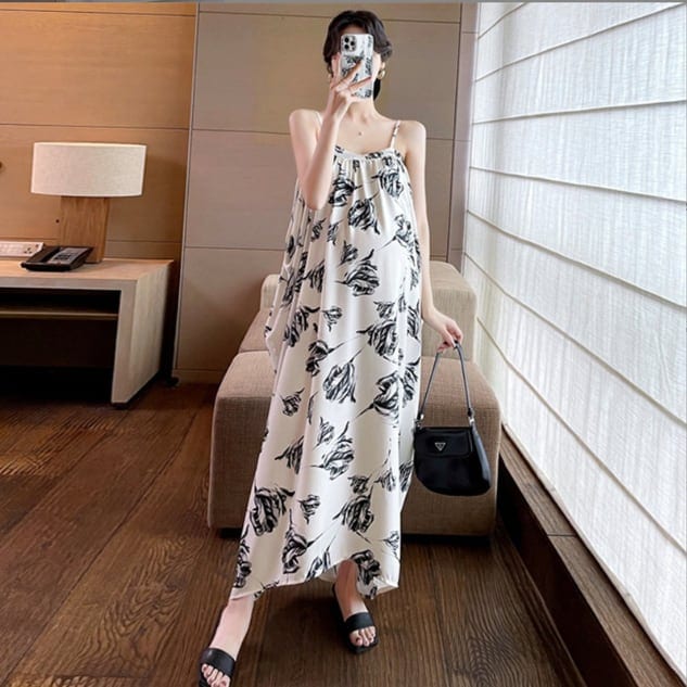 フラワープリント ストラップ ワンピース サスペンダー スカート 花柄 ロング丈 フローラル フレア ゆったり セクシー キャミワンピ かわいい 大人可愛い きれいめ シンプル カジュアル lone0