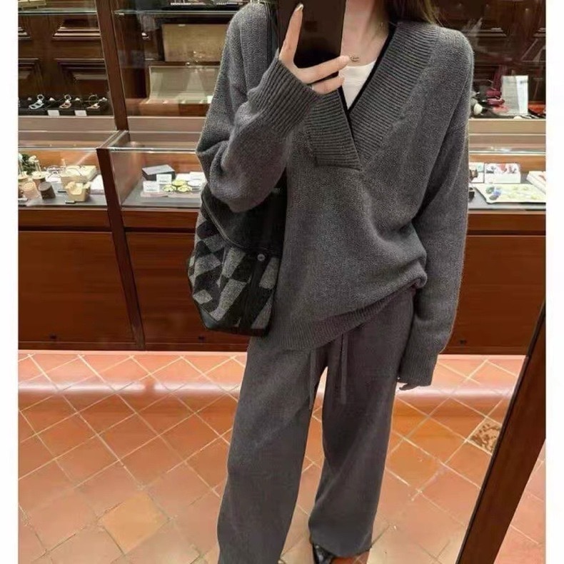 v襟ニットスーツ女性秋冬ハサミ襟セーターワイドパンツ2点セットセットアップ