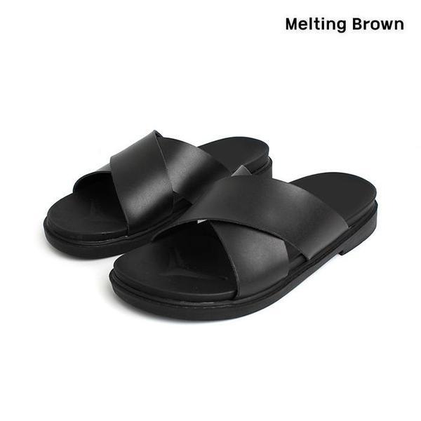 メンズデイリー牛革Xストラップスリッパ 6,883円