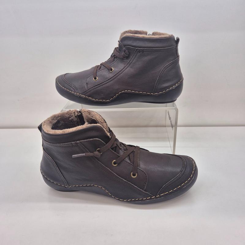 女性 足幅が広く暖かい防寒ブーツ FN606