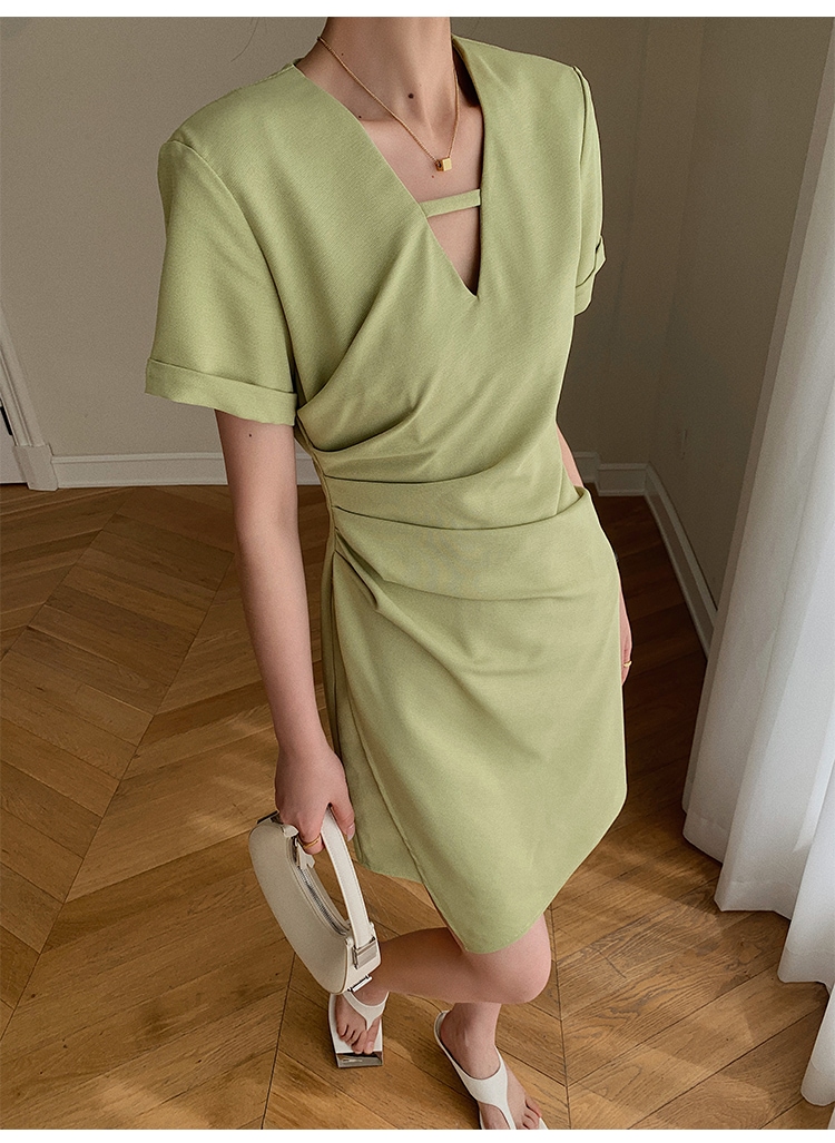 レディース ファッション カジュアル V ネック 半袖 ドレス 女性 夏 スリム ミドル丈 スカート ブラック グリーン ＳＭ L かわいい 大人可愛い きれいめ シンプル カジュアル 大人 上品