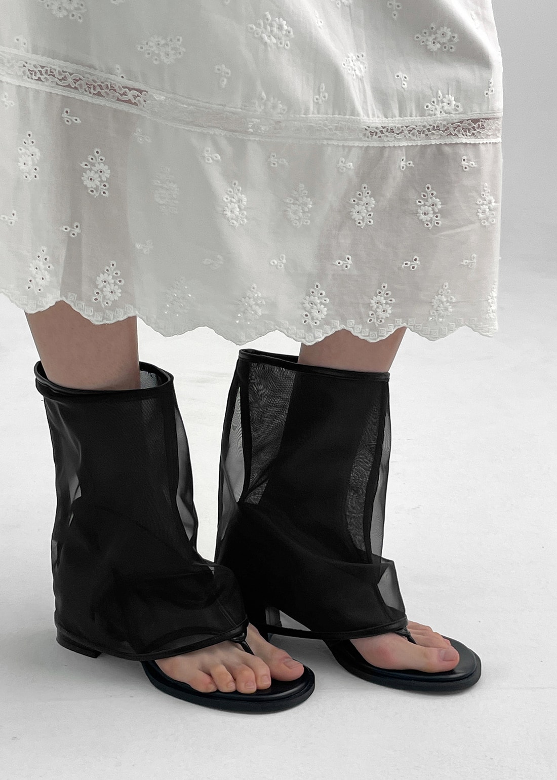 ホッカムメッシュチェリーミドルブーツ