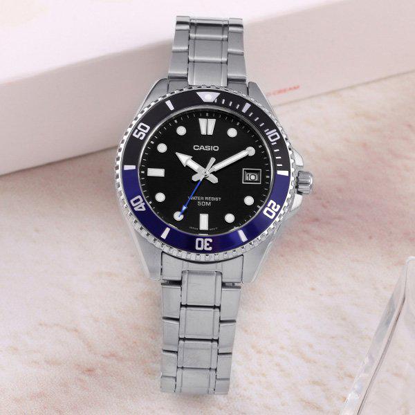 MDV-10D-1A2 クロカジキ ミニ ダイバー スポーツ レディース メタル 腕時計 d