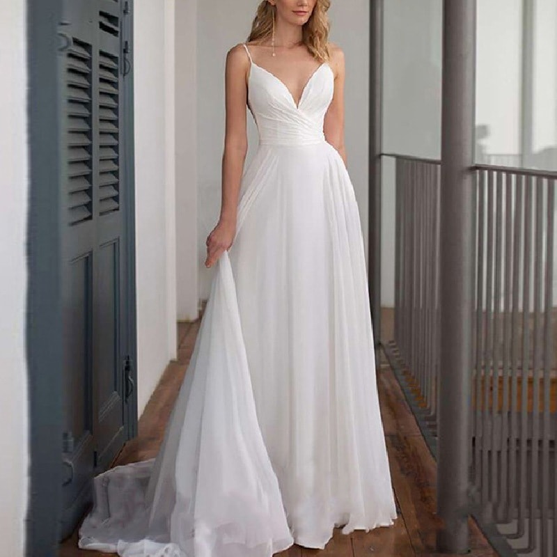 欧米のガーターの深いvの襟の軽いウェディングドレスの春の新型の小さい尾のファッションの簡単な旅は司会者のドレスをたたきます 7,360円