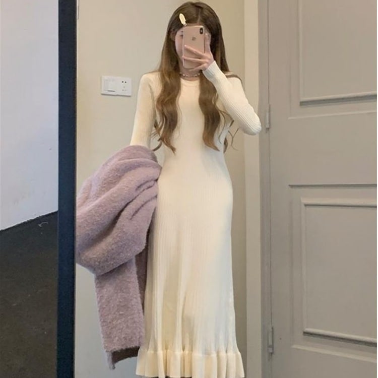 【1つ買うと10つ無料】穏やかな風の長袖スリムセータードレス女性2025スプリングニットテイルスカートボトムスカート