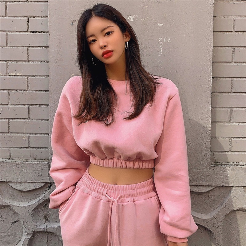 スウェット セットアップ トレーナー パンツ ラウンドネック 長袖 2点セット 上下セット ルーズ 韓国 レディース かわいい 可愛い キュート 大人可愛い 大人女子 シンプル スポーティー