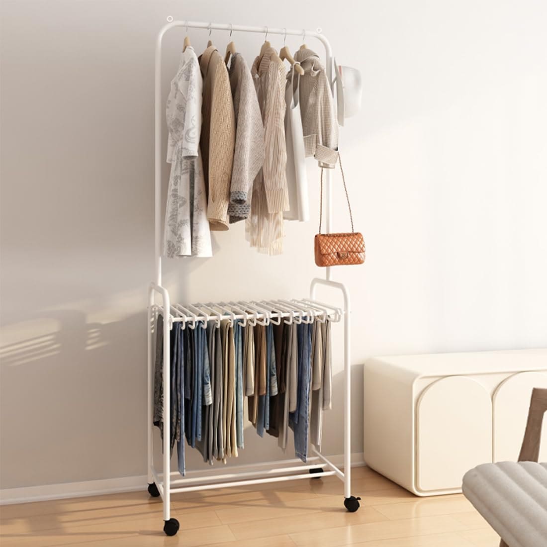 ハンガーラック ズボンハンガー 物干しスタンド 室内 頑丈 洋服ラック 洋服掛け 簡単組み立て ズボンハンガー24本付属 キャスター付き ブラック 幅70x奥行39x高さ175cm (ホワイト)