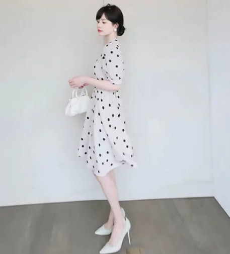 ワンピース 5分袖 Uネック スリム 細身 Aライン 大人可愛い きれいめ シンプル 上品 おしゃれ ラブリー キュート ガーリー 主役級 水玉 夏 誕生日 10代 20代 30代 レディース 学生