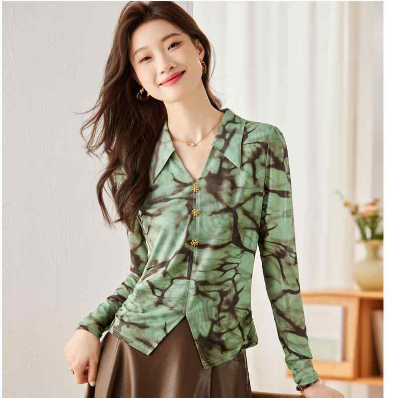 レディース トップス 秋 上品 女性 カジュアル レイヤード プリント メッシュ ティーシャツ 長袖 Vネック プルオーバー 通勤 オフィス 薄手 軽量 柔らかい スリムフィット