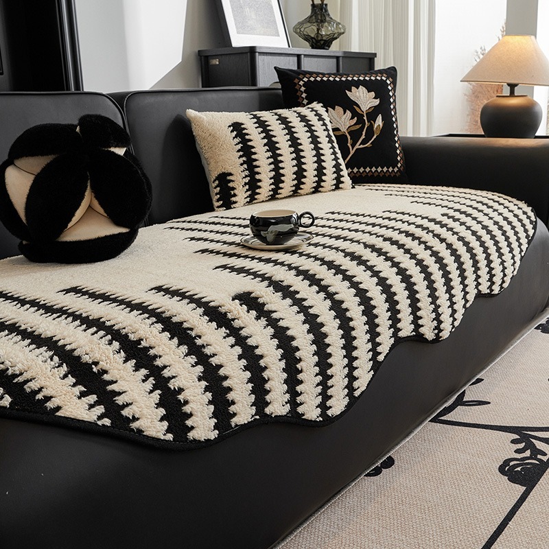 ソファーカバー 90cm×150cm 90cm×180cm ボーダー ブラック レッド グリーン カーキ グレー 黒 赤 緑 モダン お洒落 滑り止め付き シンプル 高級感 シュウベルベット