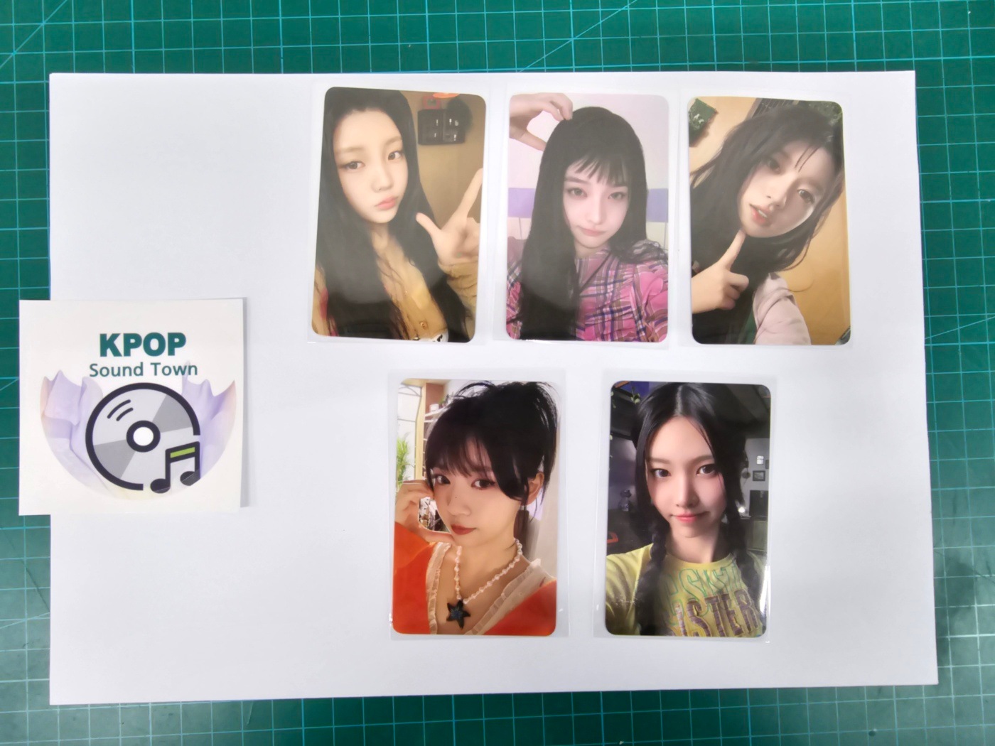 [MUSICPLANT FANSIGN PHOTOCARD 5EA]ILLIT 1st Mini Album SUPER REAL ME(NO ALBUM,ONLY PHOTOCARD)