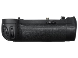 MB-D18