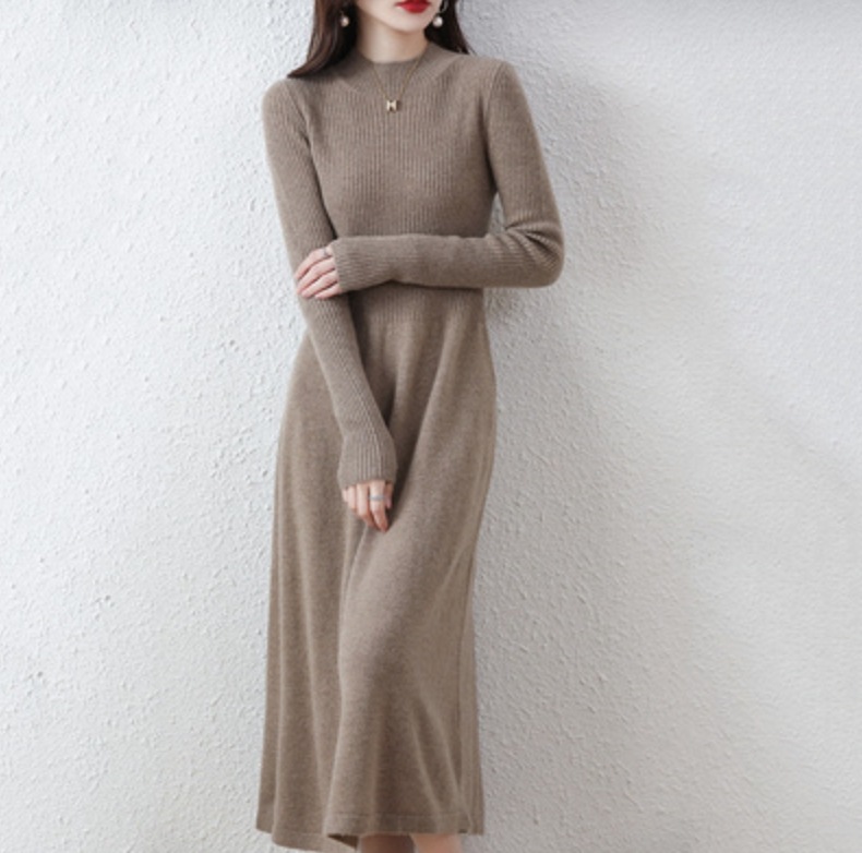ワンピース デート ニットソー ミモレ ミモレ丈 袖あり 長袖 かわいい 大人可愛い きれいめ シンプル カジュアル 大人 上品 おしゃれ お洒落 かっこいい レトロ 大人女子 こなれ感 キュート