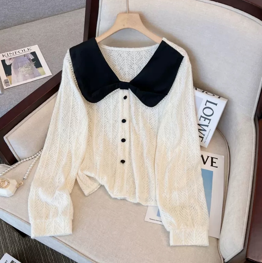 トップス デート シャツ ブラウス 袖あり 長袖 かわいい 大人可愛い きれいめ シンプル カジュアル 大人 上品 おしゃれ お洒落 主役級 存在感 春 秋 10代 20代 30代 レディース 女性用