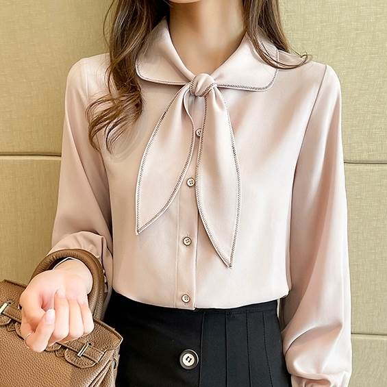 トップス シャツ シフォンシャツ ブラウス 袖付き 長袖 襟なし 前開き スカーフ付き かわいい 大人可愛い きれいめ シンプル 大人 上品 おしゃれ かっこいい 大人女子 こなれ感 清楚 エレガント