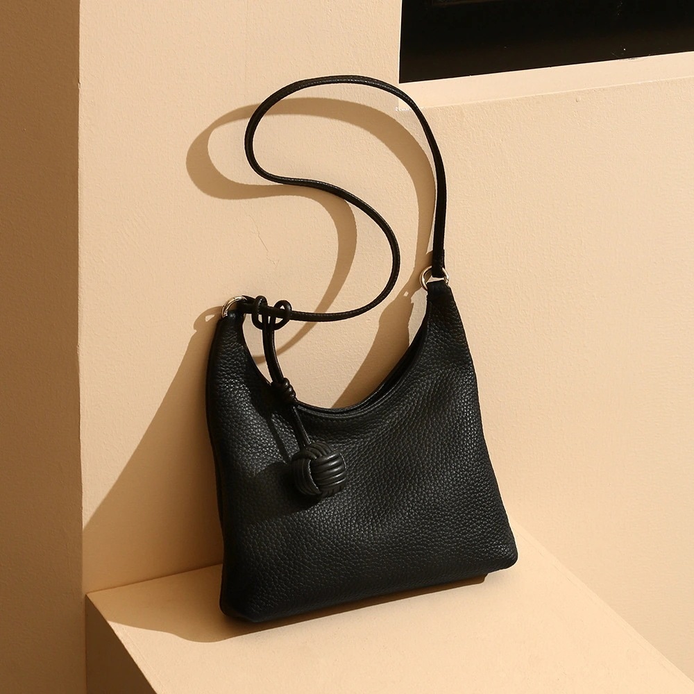 本革 かたかた掛け シンプル 夏もすぐそこ ショルダーバッグ トートバッグ デザイン感 牛革 スマホポーチ