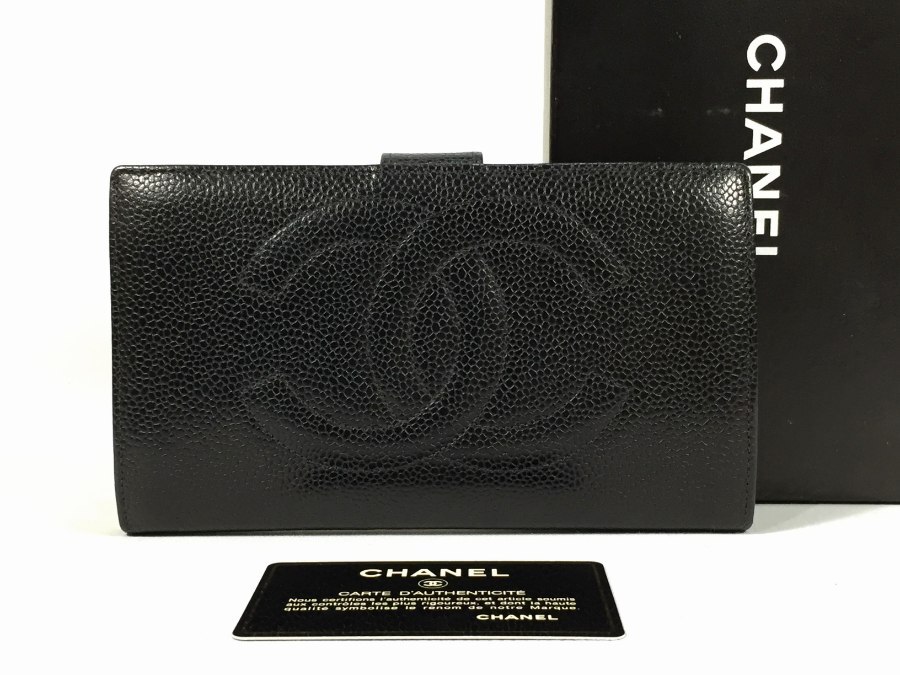 長財布 キャビアスキン 二つ折り ブラック レザー 【中古品】