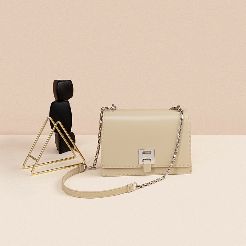 【本革 キャンディ3色 キーホルダーを贈る】3タイプ レディーストートバッグ トートバッグ撥水 レディースバッグ 通学通勤バッグ ショルダーバッグ 2WAYバッグ