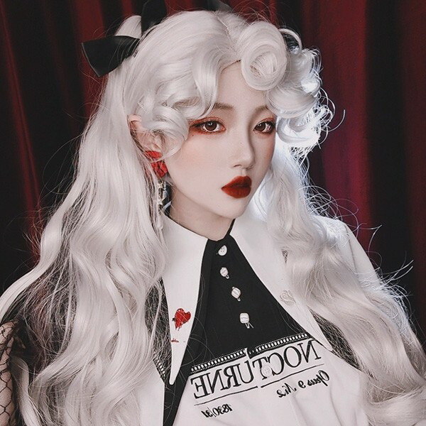中世の貴族風 巻き毛 白髪 フルウィッグ かつら 女性 長髪 ロング ロング丈 ロングウィッグ ロングヘア ロリータ lolita 前髪あり 自然 可愛い キュート ウイッグ wig コスプレ 耐熱ウ 4,675円