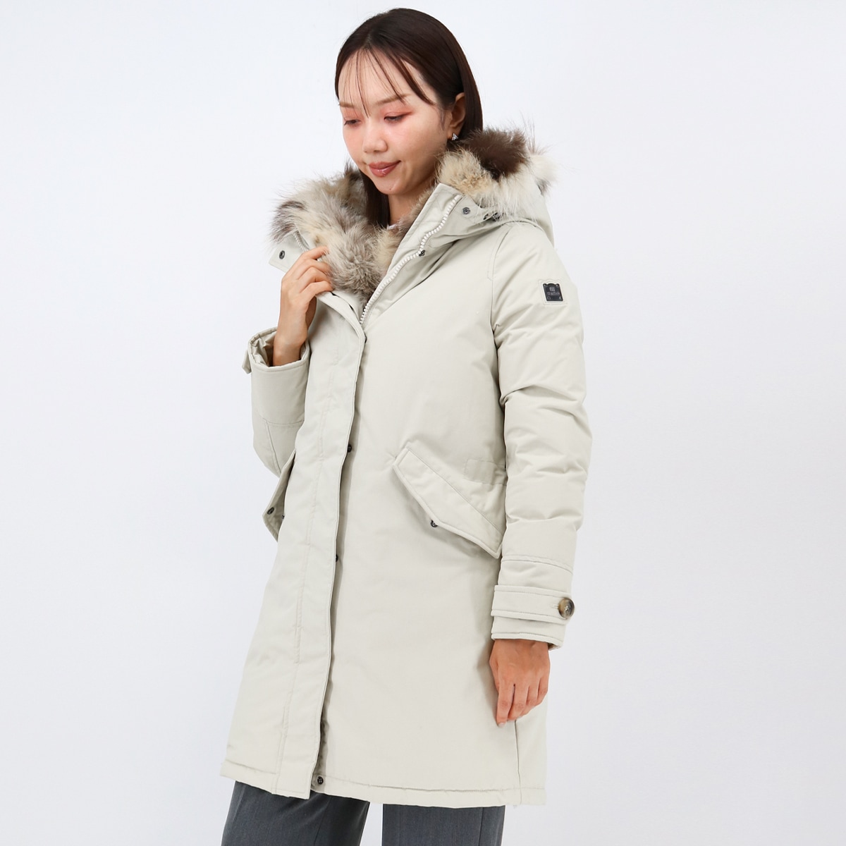 #8F-643F SNOWDONレディース　ダウン ロング