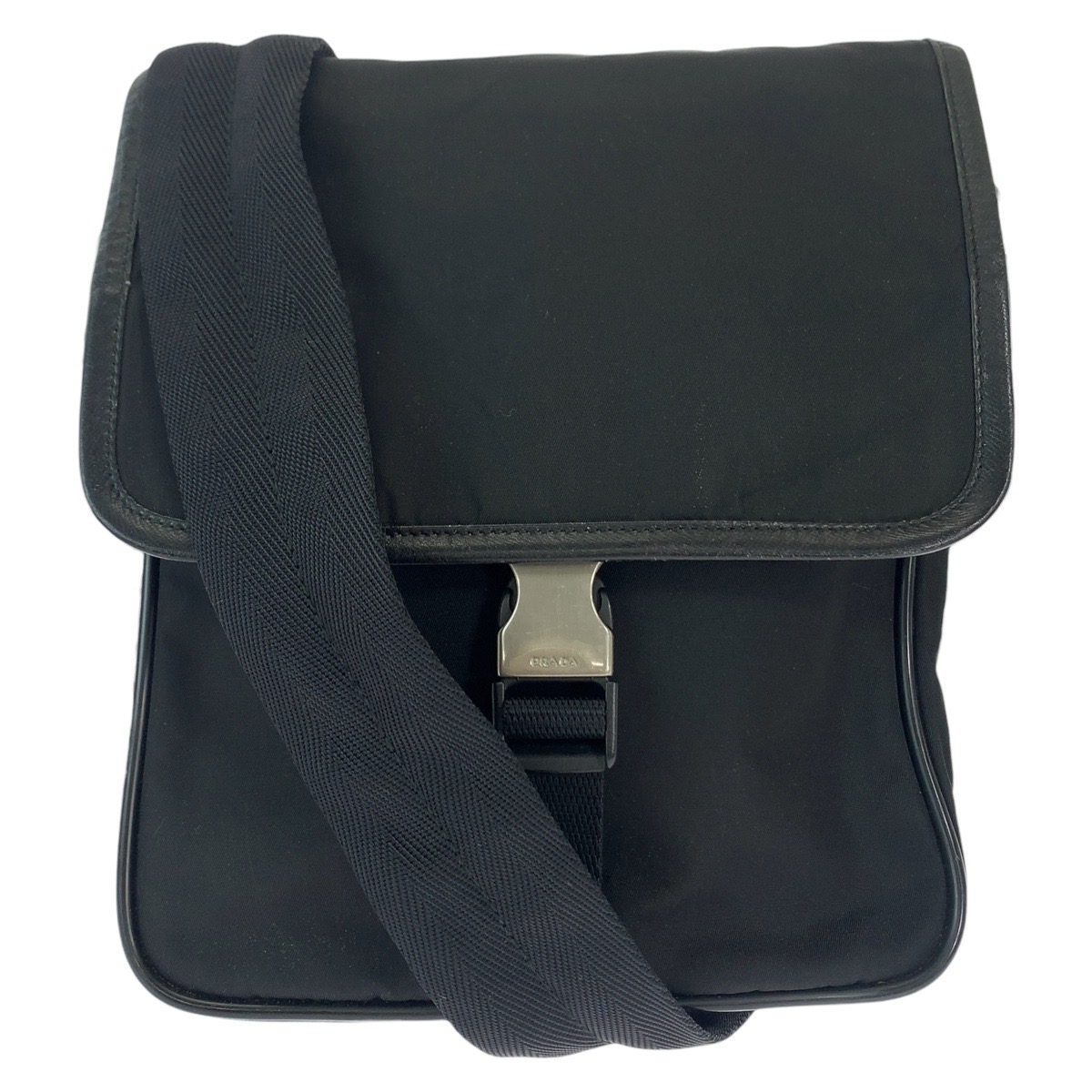 テスート 三角ロゴプレート 男女兼用 ブラック 黒 シルバー金具 ナイロン ショルダーバッグ ポシェット レディース 503616