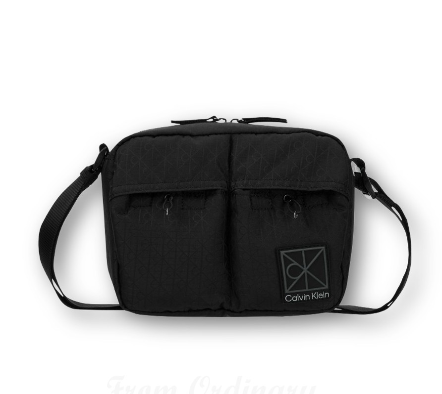 Mens Utility Emblem Camera Bag (4D3342G-UB1)