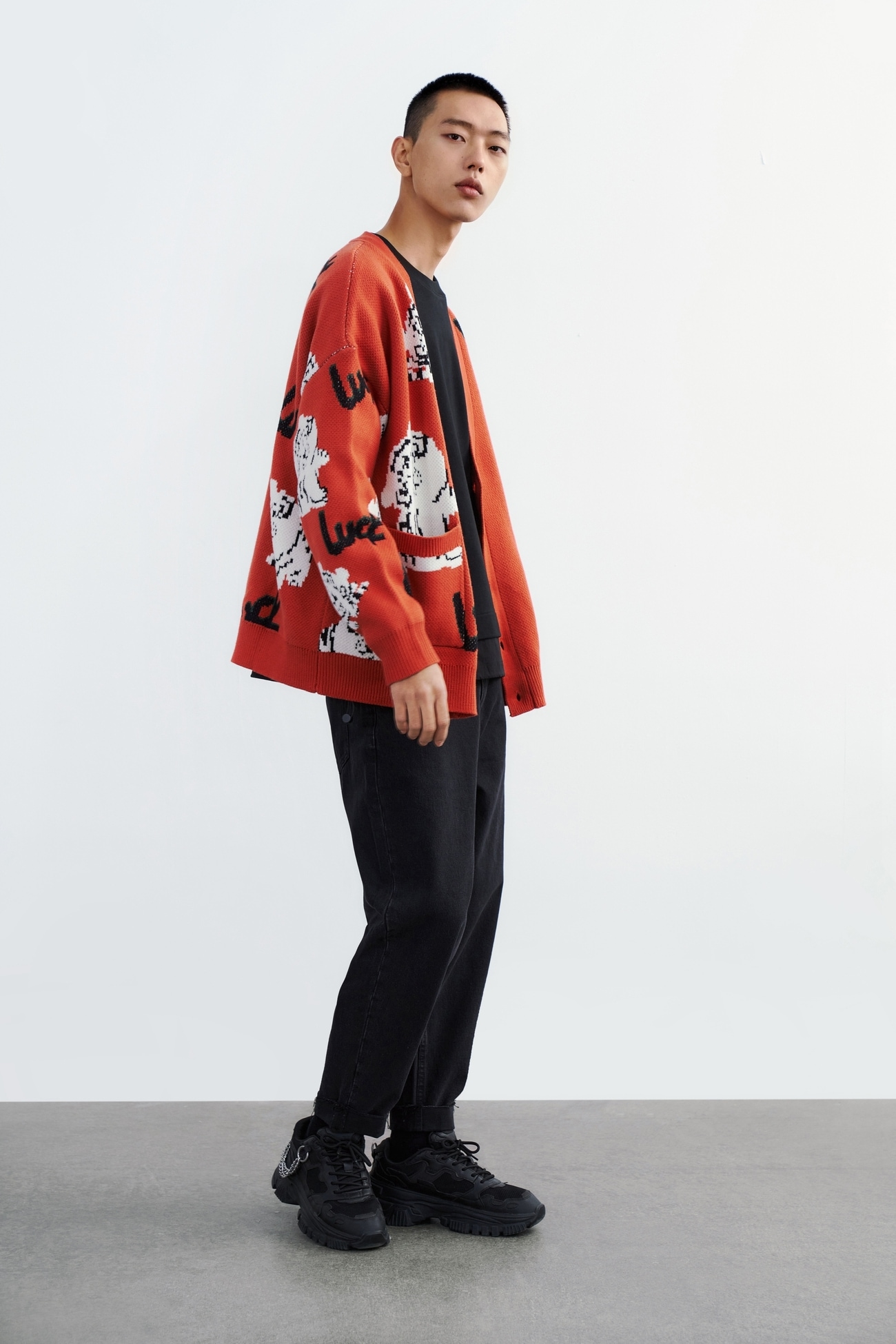 春 冬 メンズ トレンド 虎柄 セーター ニット ジャケット レッド 派手 ユニークなデザイン XS S M L トップス ニットソー ジャケット 袖あり 長袖 ニット きれいめ シンプル おしゃれ