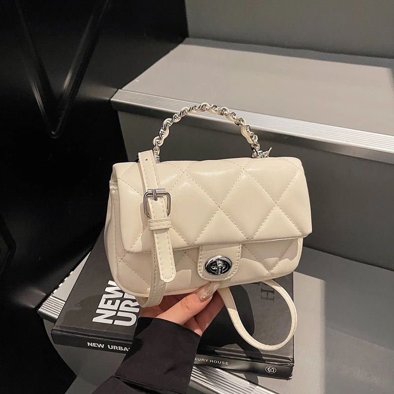 【超お得1つ買うと10個もらえる】メガ割ショルダーバッグ バッグ レディース 新作 夏 スーパーファイア クロスボディバッグ 韓国 手持ち ダイヤモンド 格子 スモールスクエア バッグ