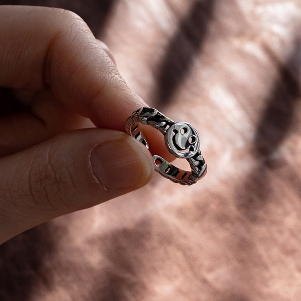 ザボーイズのエリック着用[925 sliiver]スマイルの指輪 5,769円