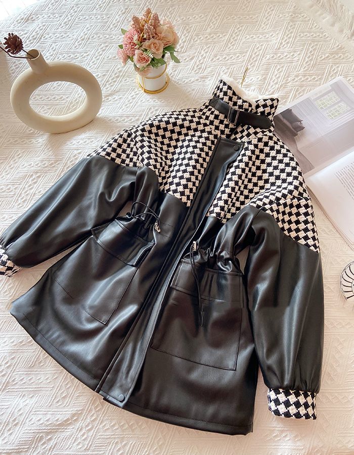 冬の新作puレザーコートレディースミディアム丈ギャザー厚手保温チェッカー革綿服is減齢潮