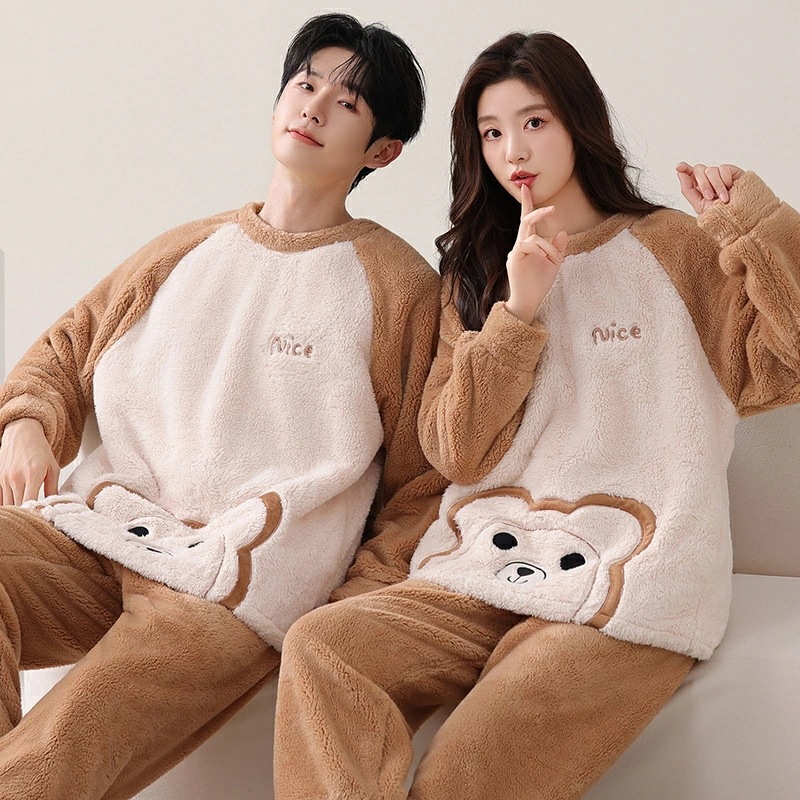 赤字開催 ペアパジャマ もこもこ 冬 男女2着 セット 厚手 防寒 裏起毛 アニメ セットアップ カップル パジャマ 秋冬 ルームウェア フランネル クマ おしゃれ パッチワークスタイル ペア 長袖