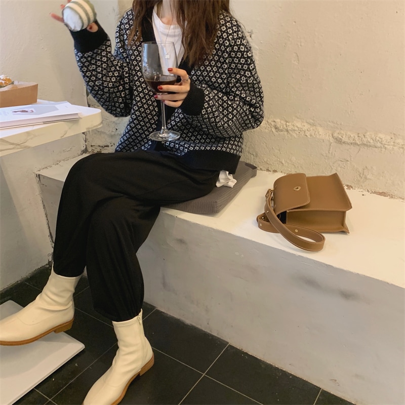 セーターカーディガン ブラック トップス カーディガン スリム 細身 ストレート スマート かわいい