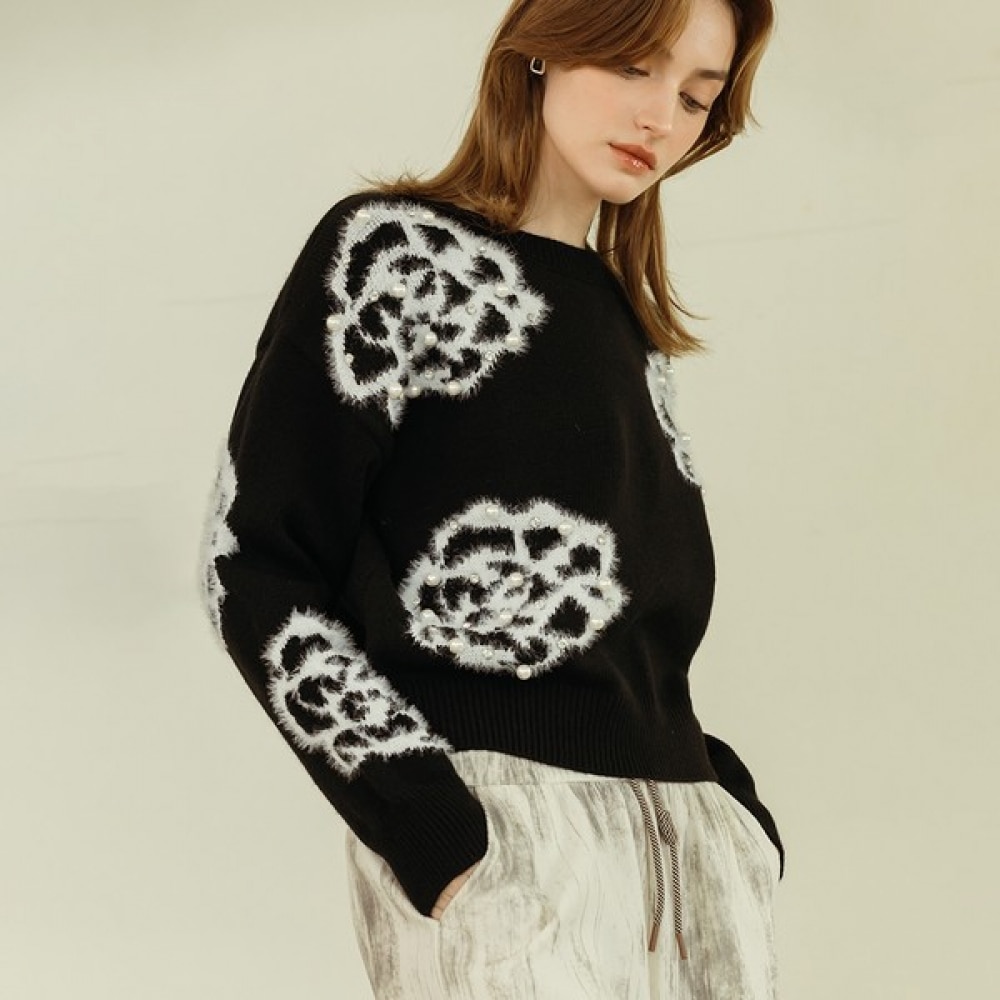 (マックスカルティッジョ) パールキュービックローズラウンドニット