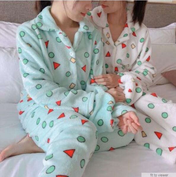 パジャマ 冬ファッション クレヨンしんちゃん パジャ可愛 パジャマ ルームウェアパジャマ パ