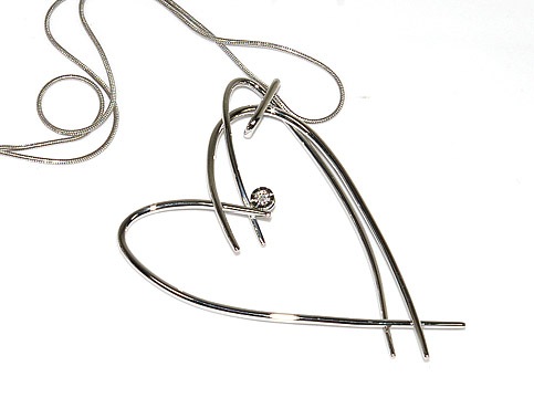 1706CIONDOLO １POINT DIAMOND HEART MOTIFS NECKRACE